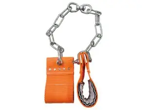 Cattle hobble to prevent slipping on roads and mountain paths