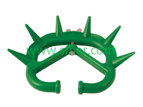 Plastic Spiked Suckling Preventor for Cattle, Anti-Suckling Weaning Nose Ring